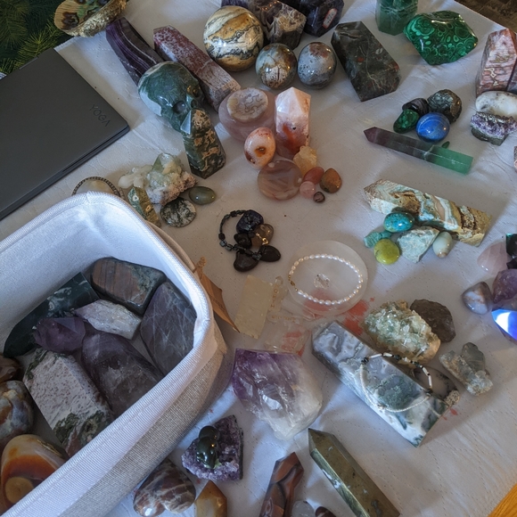 S CRYSTAL MYSTERY BOX ($85-145 retail value) - Picture 14 of 15